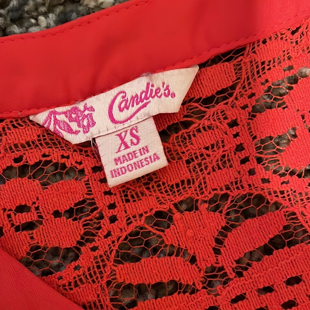Blouse - Picture 2 of 2